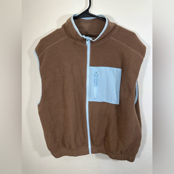 Sherpa vest brown and blue. - Picture 2 of 3